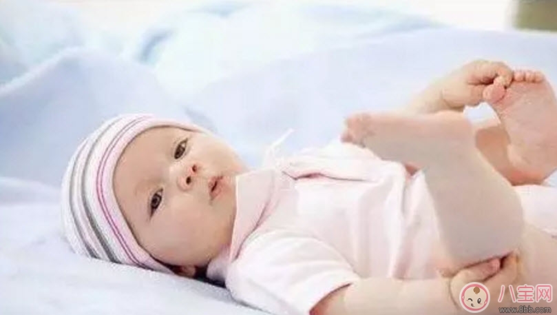 新生兒怎么穿衣服合適 新生兒穿多少衣服合適