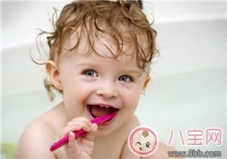 寶寶長(zhǎng)牙不舒服  家長(zhǎng)如何調(diào)理