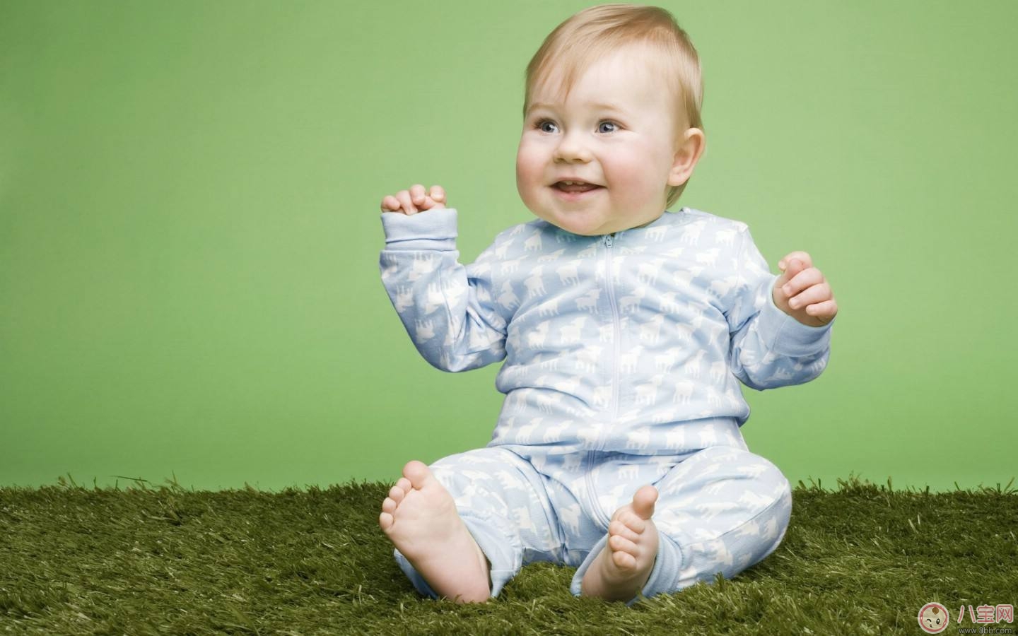 寶寶流口水正常嗎  寶寶流口水應(yīng)該怎么做