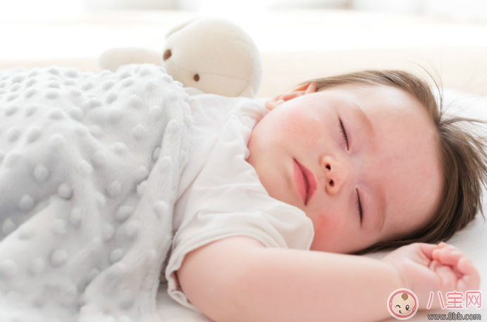 寶寶睡空調(diào)房怎么保暖比較好 寶寶睡空調(diào)房怎么保暖比較好