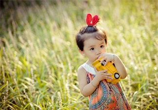 孩子說方言到底好不好 孩子只會(huì)說普通話真的好嗎