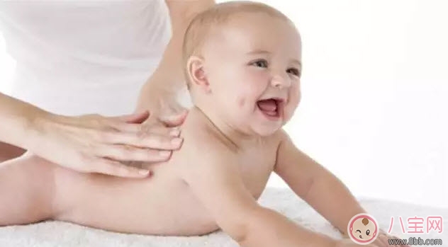 寶寶睡覺晝夜顛倒怎樣調整 寶寶晝夜顛倒睡覺怎么辦 寶寶睡覺晝夜顛倒怎樣調整 寶寶晝夜顛倒睡覺怎么辦