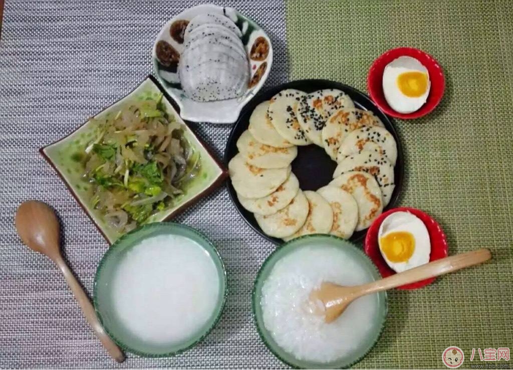 中秋將至你還錯(cuò)誤的給寶寶吃月餅嗎  如何讓寶寶健康吃月餅