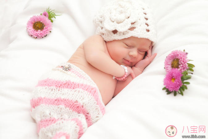 寶寶出生要買(mǎi)啥 孩子出生后必買(mǎi)的6款寶寶用品