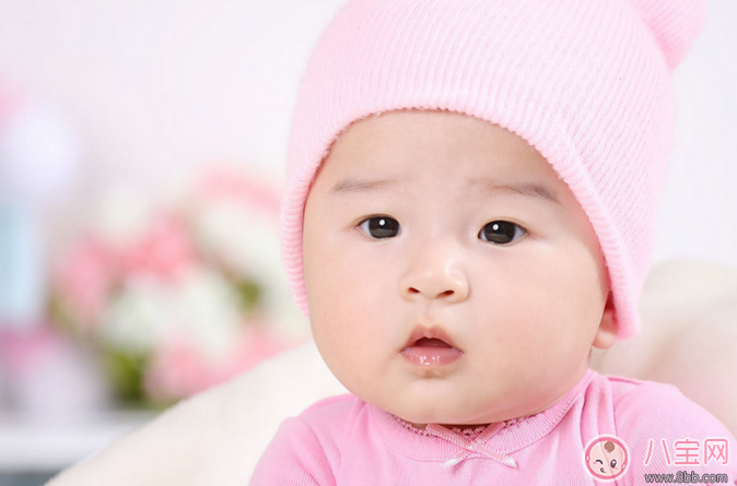 寶寶出生要買(mǎi)啥 孩子出生后必買(mǎi)的6款寶寶用品