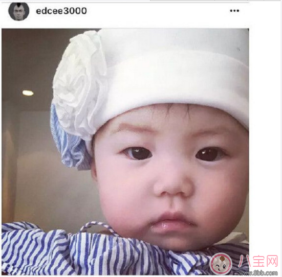 陳冠希榮升女兒奴 如何協(xié)助寶寶翻身