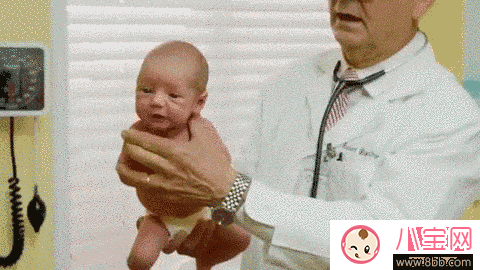 寶寶哭個(gè)不停怎么辦 5秒讓寶寶停止哭鬧的方法(圖文)