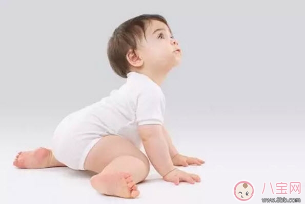 新生兒肚子咕咕響怎么回事 寶寶肚子咕嚕咕嚕叫怎么辦是什么原因