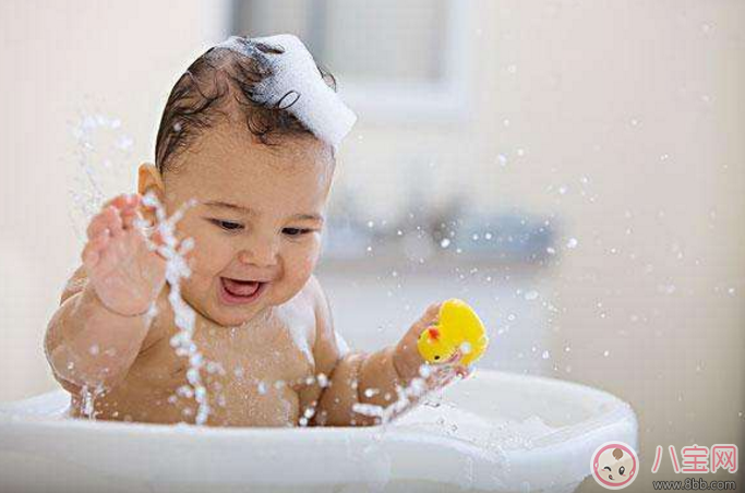 寶寶什么情況不能洗澡 這三種情況嬰兒不能洗澡