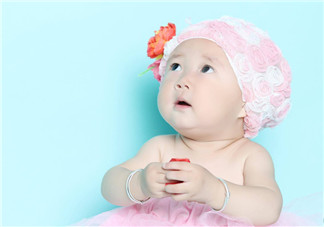 如何照顧兩個(gè)月大的嬰兒  了解這些信號(hào)很重要