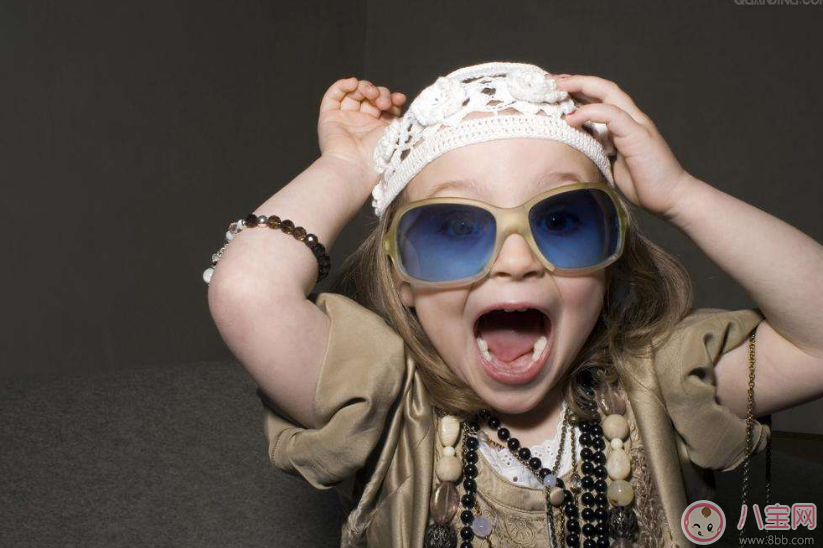 孩子太陽鏡怎么選 選購適合孩子的太陽鏡推薦