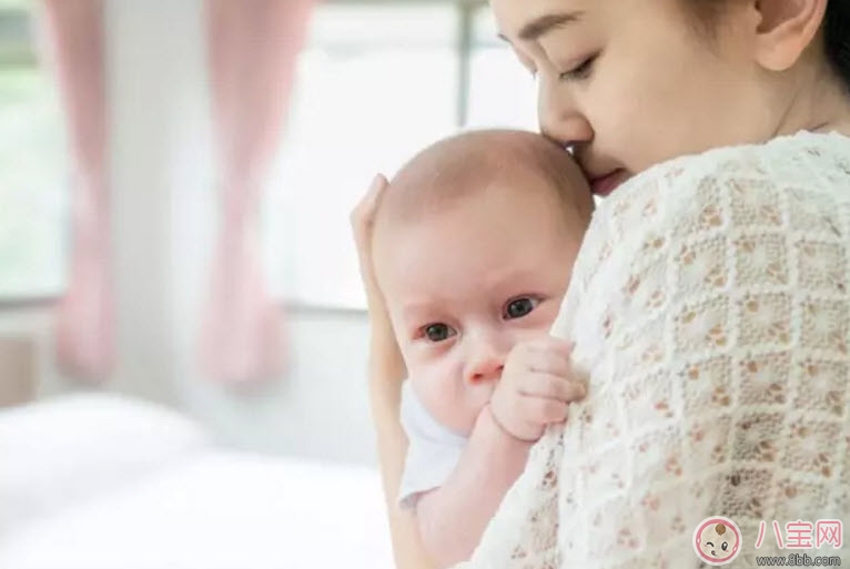 寶寶厭奶期多長時間會持續(xù)多久 寶寶厭奶期怎么辦