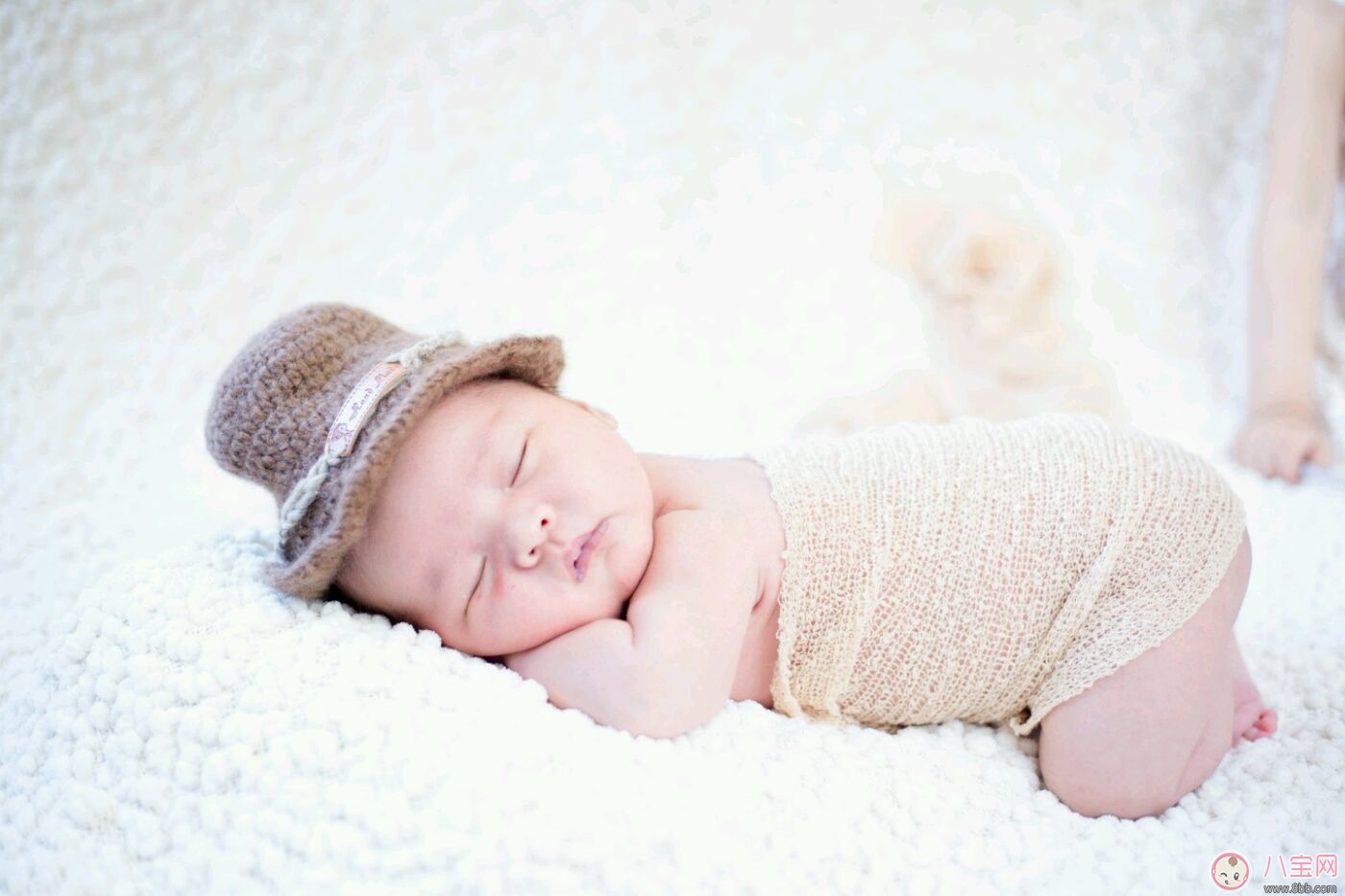 新生兒體重過(guò)輕的原因 新生兒體重過(guò)輕的危害