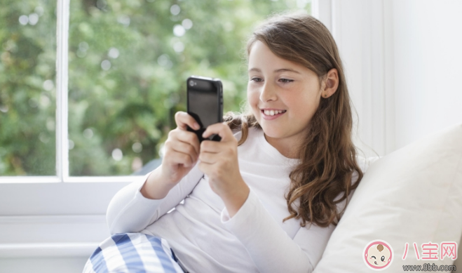 3-6歲的小孩子可以用電子設(shè)備嗎