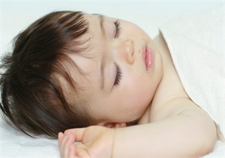 寶寶睡不踏實 夏天燥熱寶寶睡不好方法