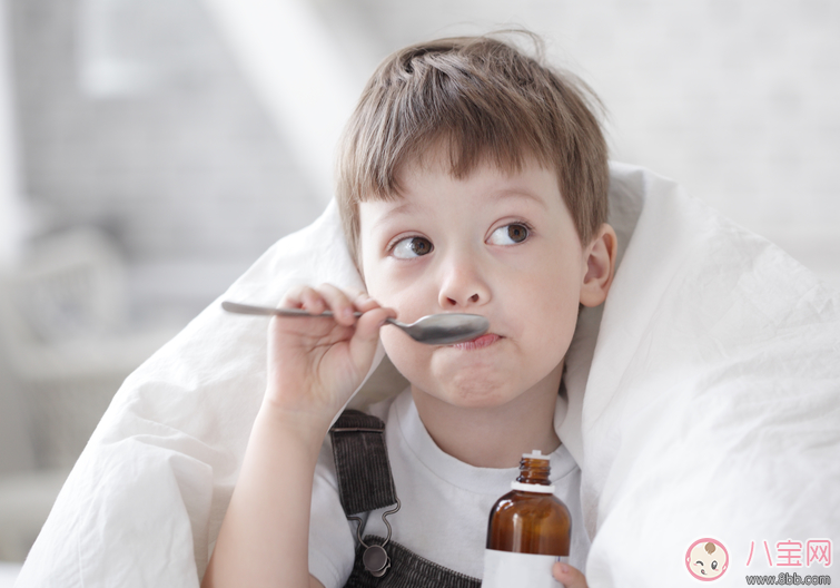 寶寶吹空調(diào)注意事項(xiàng)大全 2017寶寶吹空調(diào)6大注意事項(xiàng)