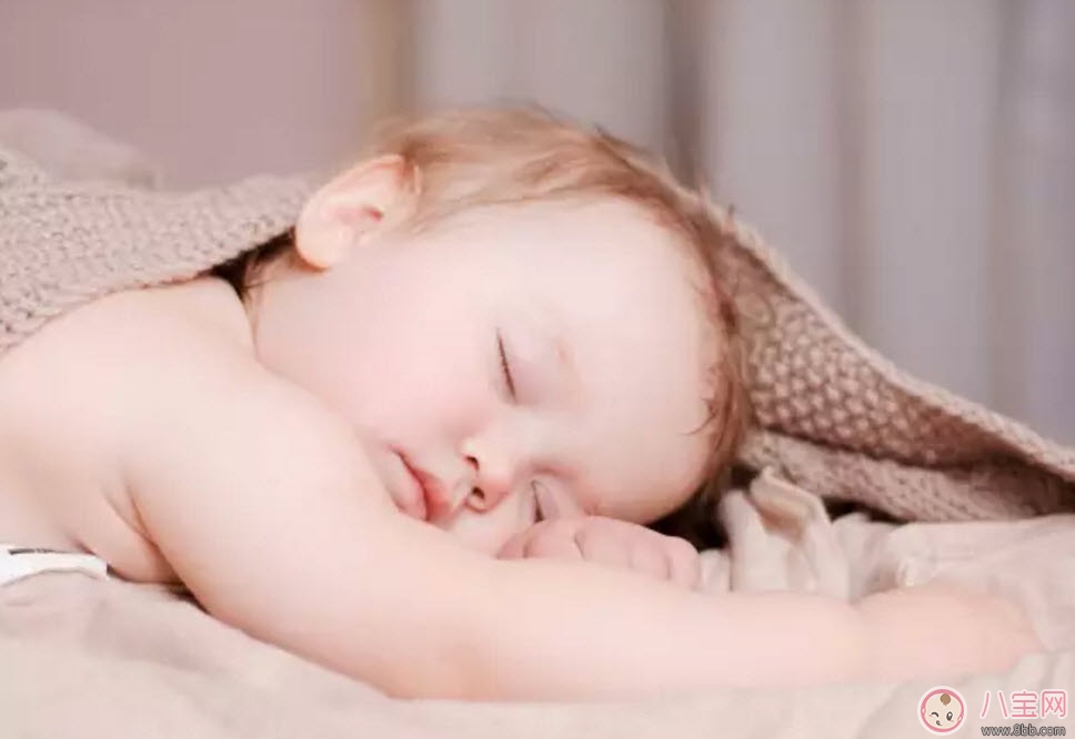 一歲之內的寶寶入睡后千萬不能做的事 很多寶媽卻在做