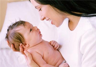 面對(duì)新生兒應(yīng)杜絕的事 這些絕對(duì)不能對(duì)新生兒做