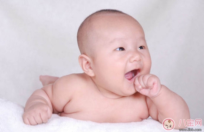 寶寶個(gè)子矮小怎么辦，寶寶個(gè)子矮小的原因