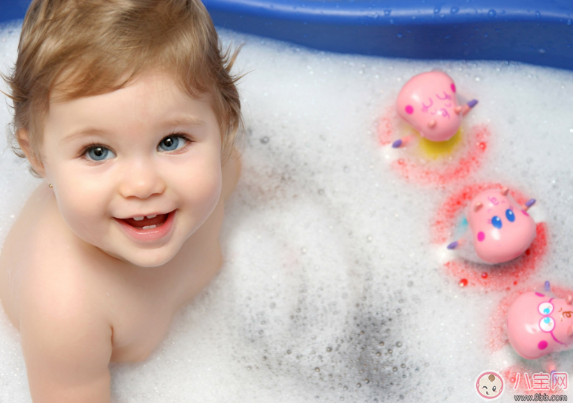 寶寶嘴唇干干的怎么辦 夏天孩子吹空調(diào)怎么保濕