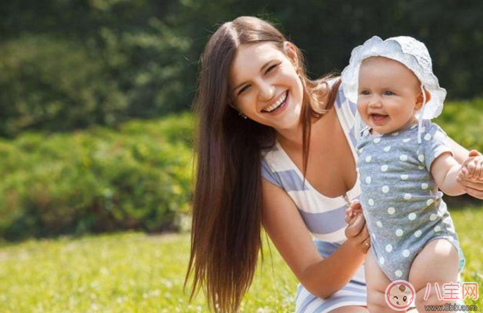 夏天帶寶寶出去玩怎么防曬 夏天帶小孩子出去防曬工具