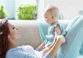 教寶寶說話勿進(jìn)入的誤區(qū) 教寶寶說話的注意事項