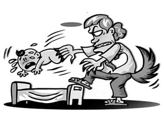 月嫂給嬰兒喂奶拎在半空中晃 照顧孩子到底應(yīng)不應(yīng)該請?jiān)律? data-C8pj=