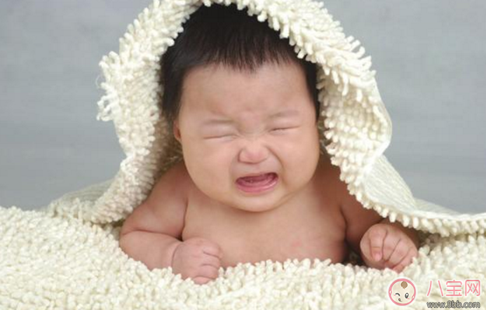 寶寶長(zhǎng)痱子怎么辦 給寶寶去痱子的方法有哪些