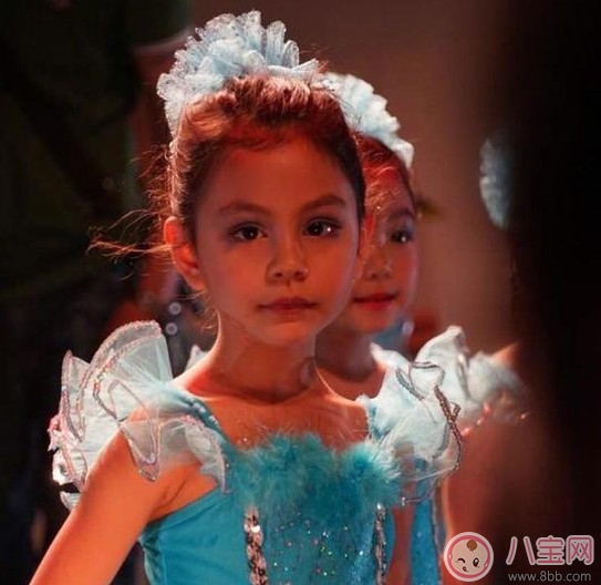 小七甜馨霓娜都在學(xué)舞蹈 寶寶多大學(xué)舞蹈好(學(xué)舞蹈的九大好處)