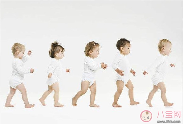 嬰兒扶站 寶寶過(guò)早被扶站的弊端(平衡感 O形腿 不愛(ài)爬) 嬰兒扶站 寶寶過(guò)早被扶站的弊端(平衡感 O形腿 不愛(ài)爬)