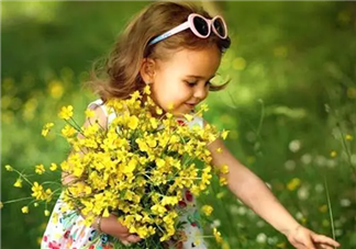 國慶節(jié)出游如何拍好一張萌寶照 怎么曬娃更加的有創(chuàng)意