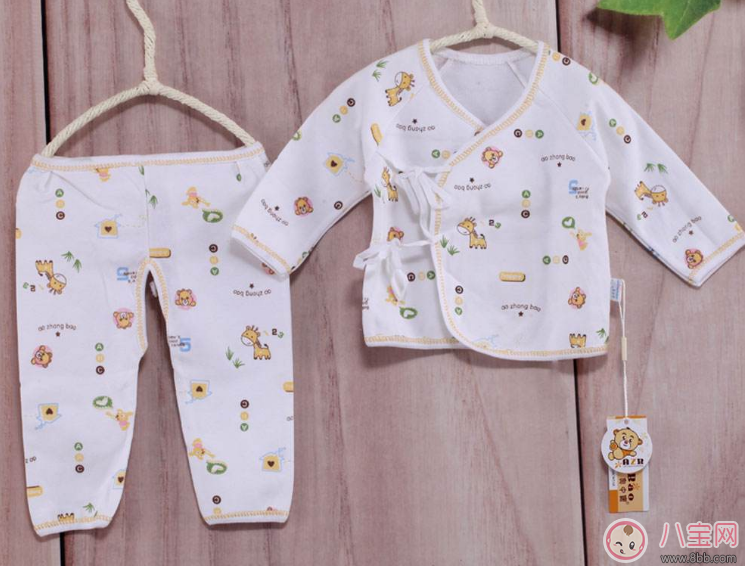 每次給寶寶穿衣太麻煩怎么辦 簡(jiǎn)便快速給孩子穿衣方法