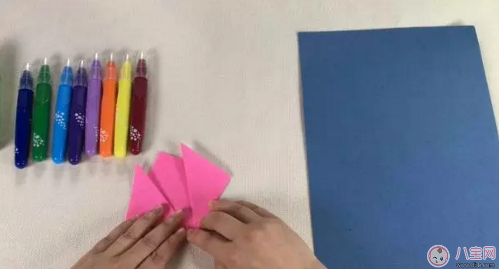 教師節(jié)送什么禮物最好 3分鐘學(xué)會(huì)制作康乃馨賀卡