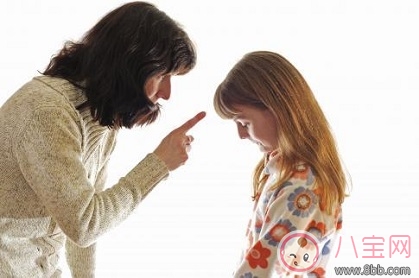 家長(zhǎng)對(duì)孩子的性教育應(yīng)該何時(shí)開(kāi)始 不要逃避性教育！