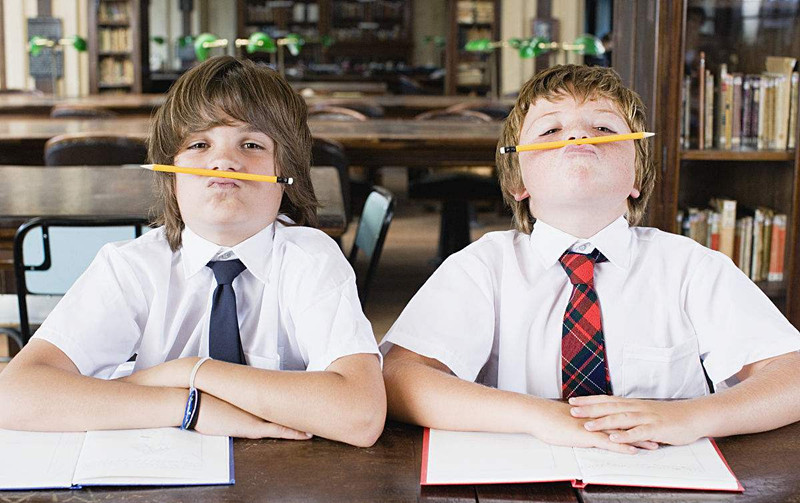 如何培養(yǎng)男孩子性別認(rèn)知 教育兒子怎么做