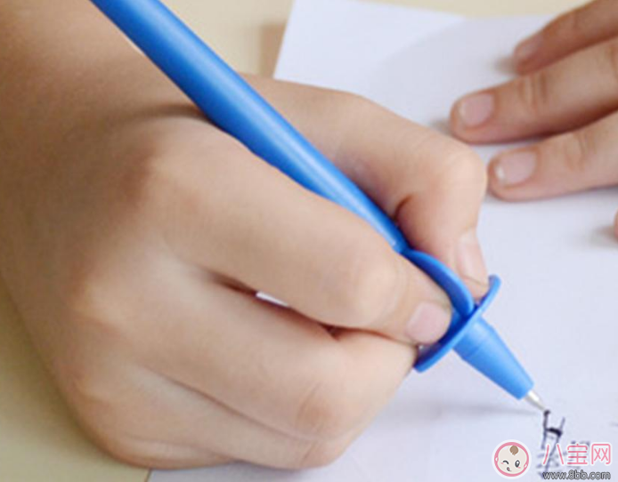 寶寶剛上幼兒園要買(mǎi)什么學(xué)習(xí)用品