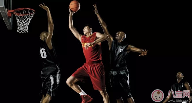 孩子學(xué)打籃球的最佳年齡 孩子打籃球的好處有哪些