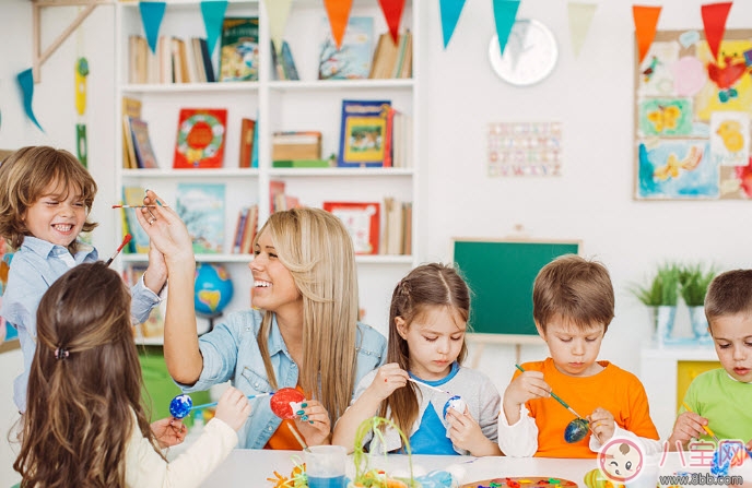 怎么讓孩子適應(yīng)幼兒園 幫助孩子適應(yīng)幼兒園的方法有哪些 怎么讓孩子適應(yīng)幼兒園 幫助孩子適應(yīng)幼兒園的方法有哪些