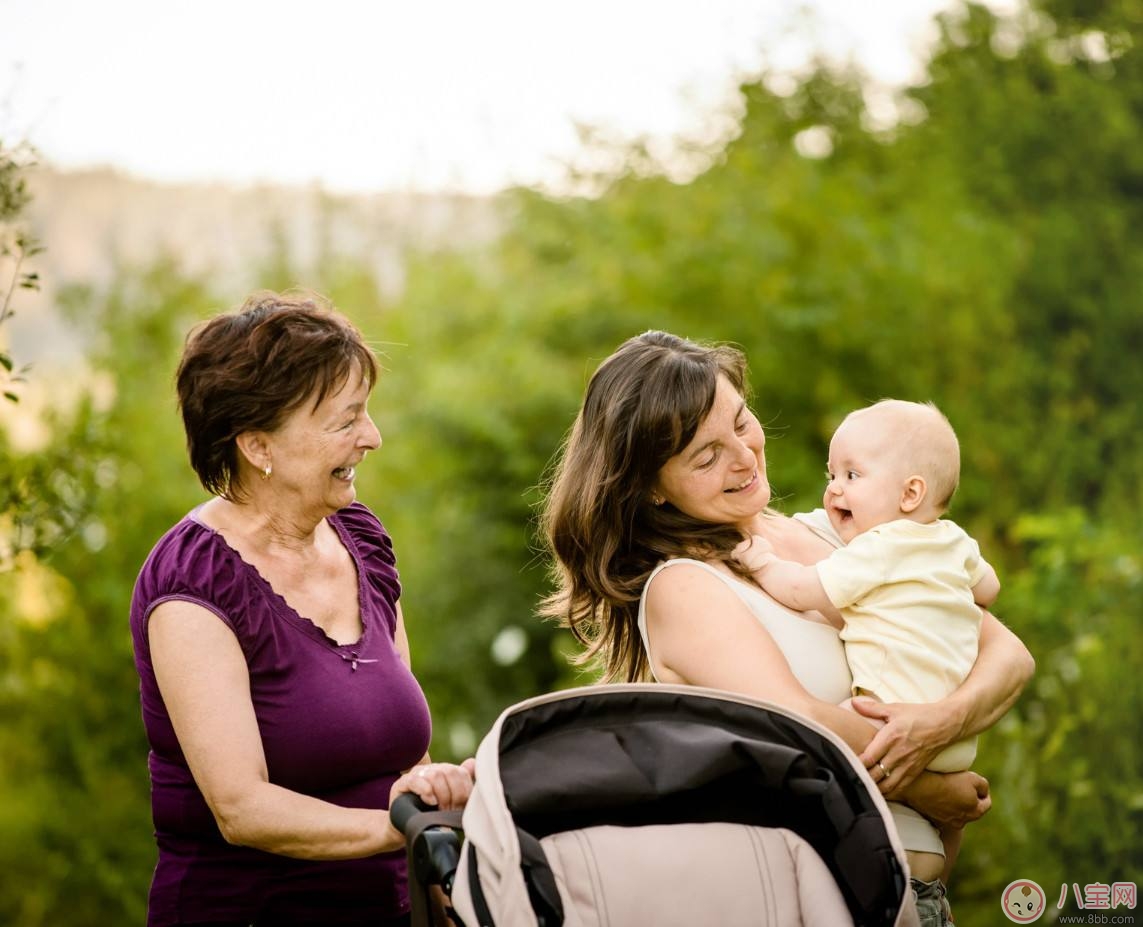 家長(zhǎng)帶孩子出行如何防騙 家長(zhǎng)帶孩子出門(mén)注意事項(xiàng)