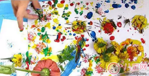 孩子愛(ài)涂鴉就讓他學(xué)畫畫 別嫌畫的丑那是靈感