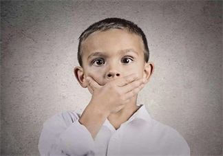 孩子居然撒謊 其實這樣做比批評要好得多