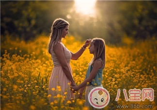 63歲羅大佑拒絕給女兒生日禮物 刻意的“拒絕滿足”做得對(duì)嗎？