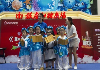 語文課本新增大量古詩文 要求先識(shí)字在學(xué)拼音