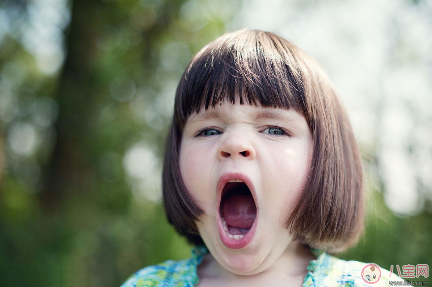 養(yǎng)成正確的習(xí)慣會(huì)對孩子成長有很大幫助 