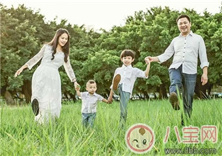 聽故事 讓孩子的想象力飛一會兒