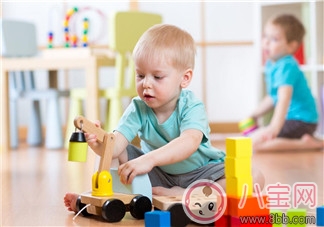 為什么一定要給孩子玩積木