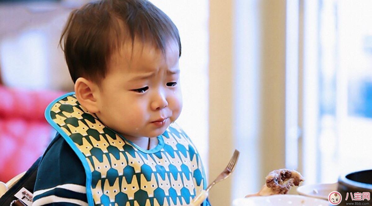 孩子撒嬌不聽話怎么辦？第一次沒教好，媽媽以后要遭罪！