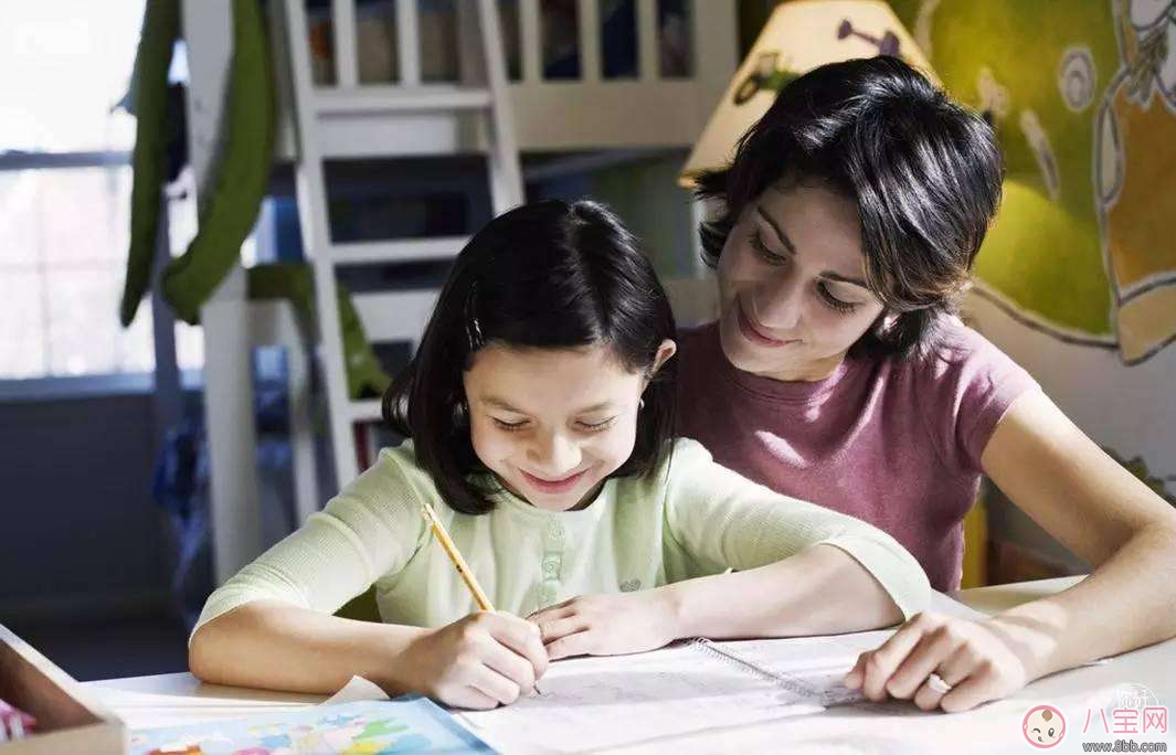 寶媽工作忙  職場女性如何與孩子交流