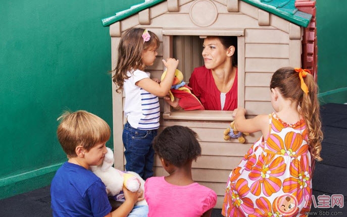 理想的幼兒園是怎樣的 如何給孩子選理想的幼兒園老師