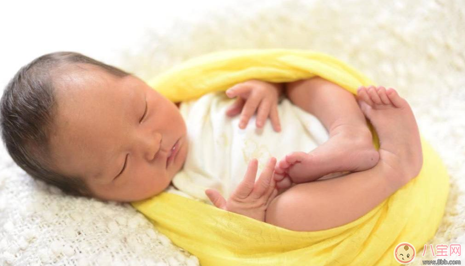 懷孕7個(gè)月護(hù)士赴九寨溝救援 懷孕七個(gè)月要注意什么